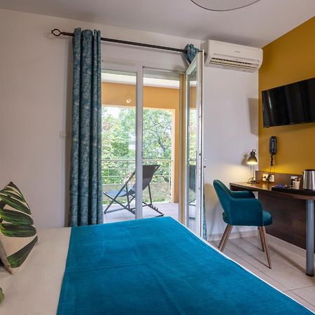The Originals City, Hotel Cote Sud, Marseille Est Allauch Εξωτερικό φωτογραφία