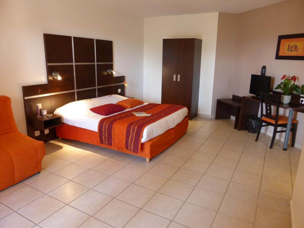 The Originals City, Hotel Cote Sud, Marseille Est Allauch Εξωτερικό φωτογραφία