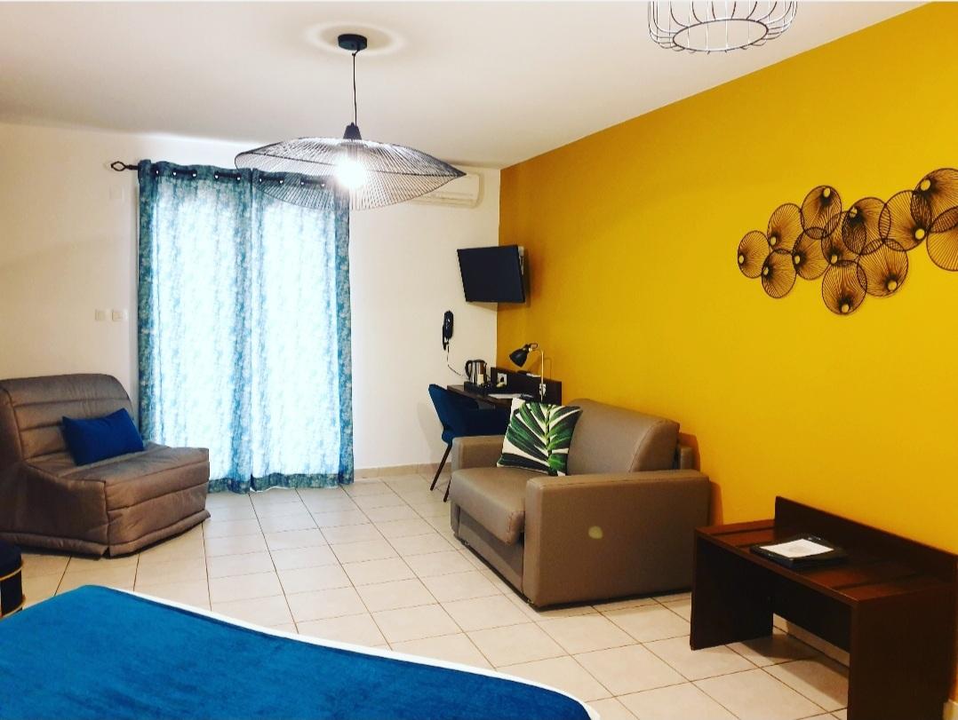 The Originals City, Hotel Cote Sud, Marseille Est Allauch Εξωτερικό φωτογραφία