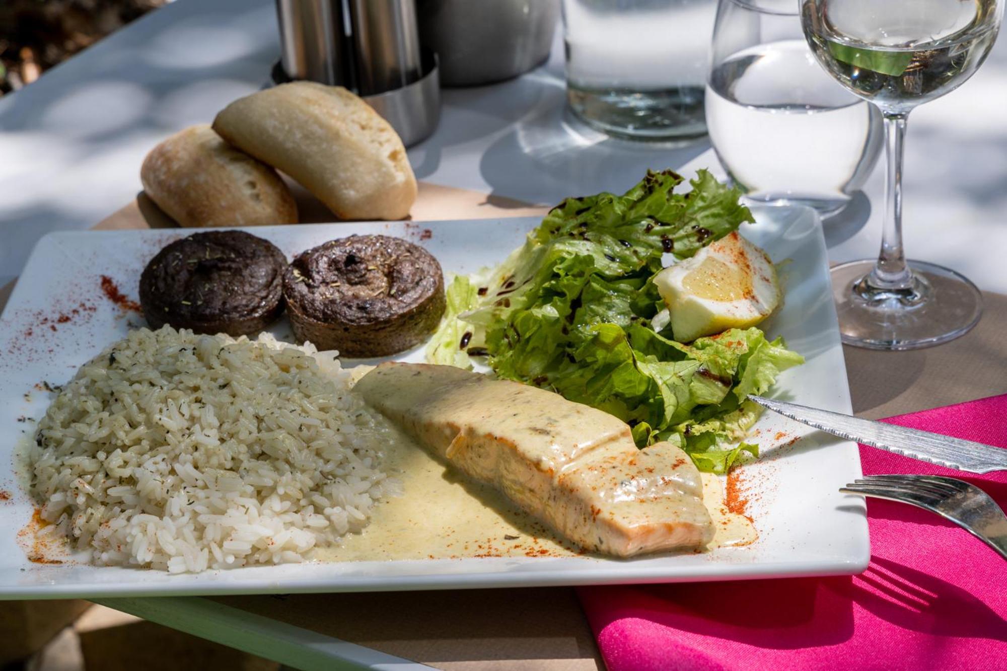 The Originals City, Hotel Cote Sud, Marseille Est Allauch Εξωτερικό φωτογραφία