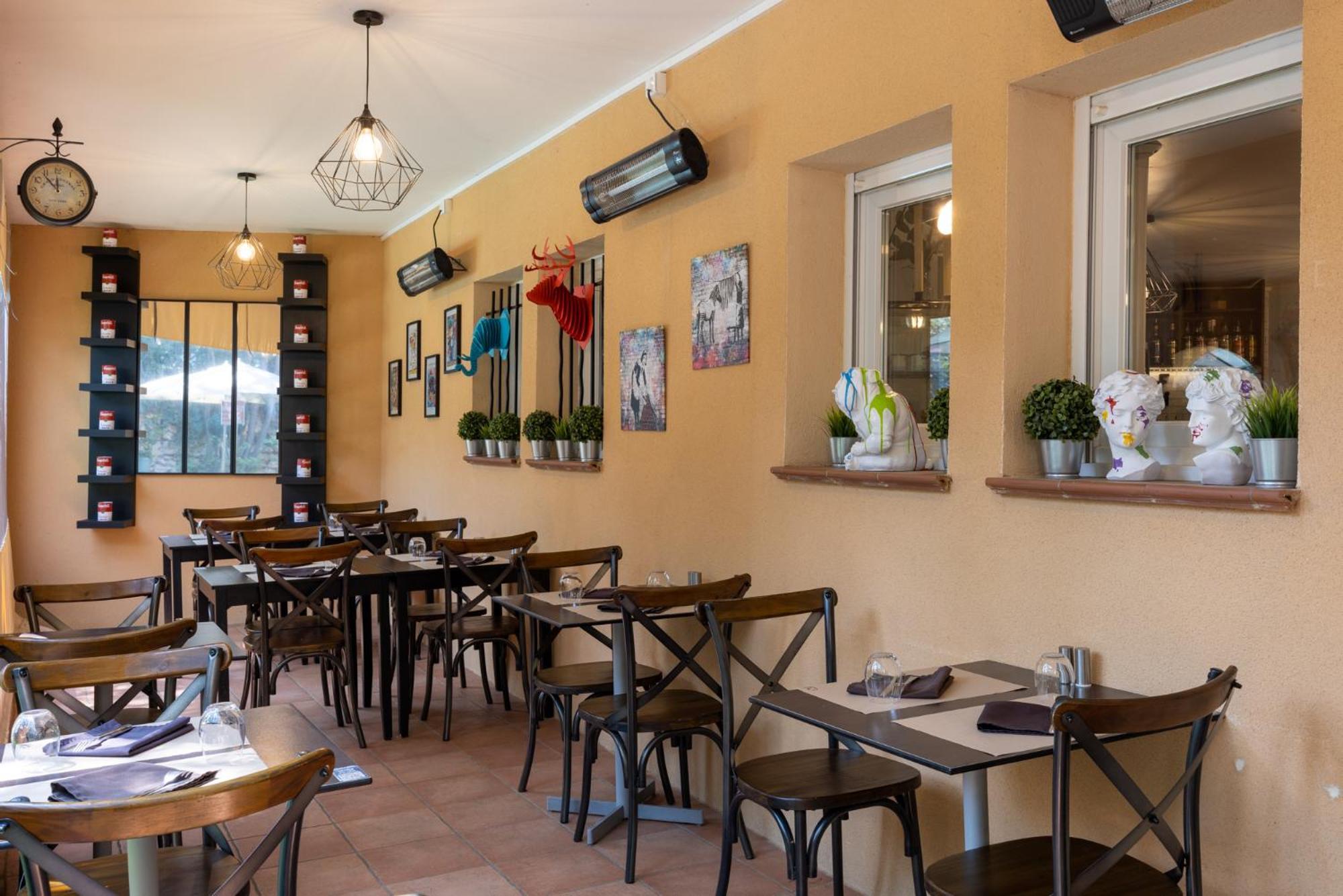 The Originals City, Hotel Cote Sud, Marseille Est Allauch Εξωτερικό φωτογραφία