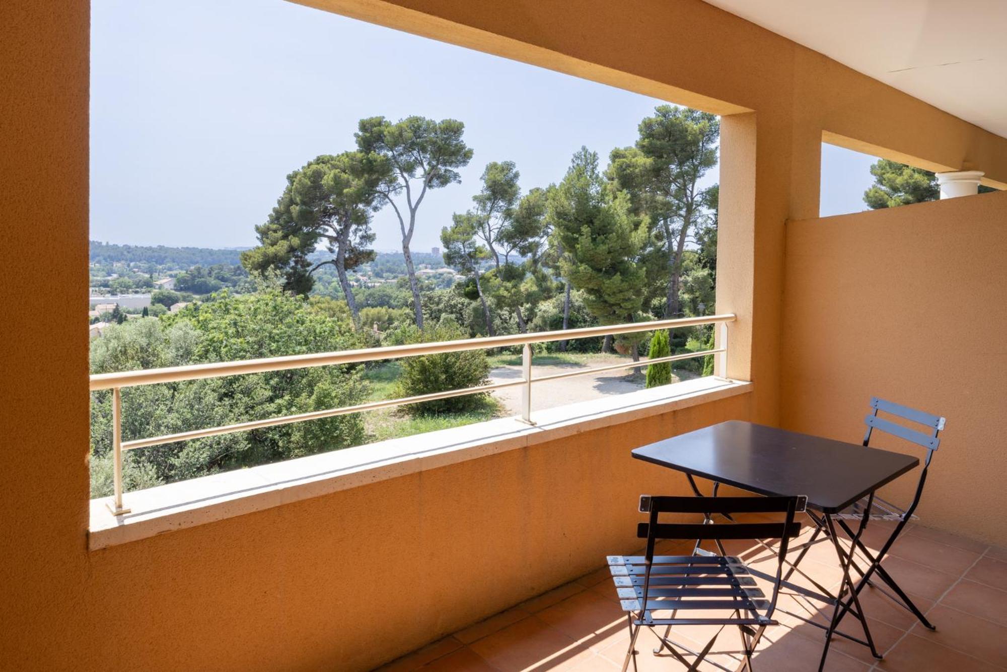 The Originals City, Hotel Cote Sud, Marseille Est Allauch Εξωτερικό φωτογραφία